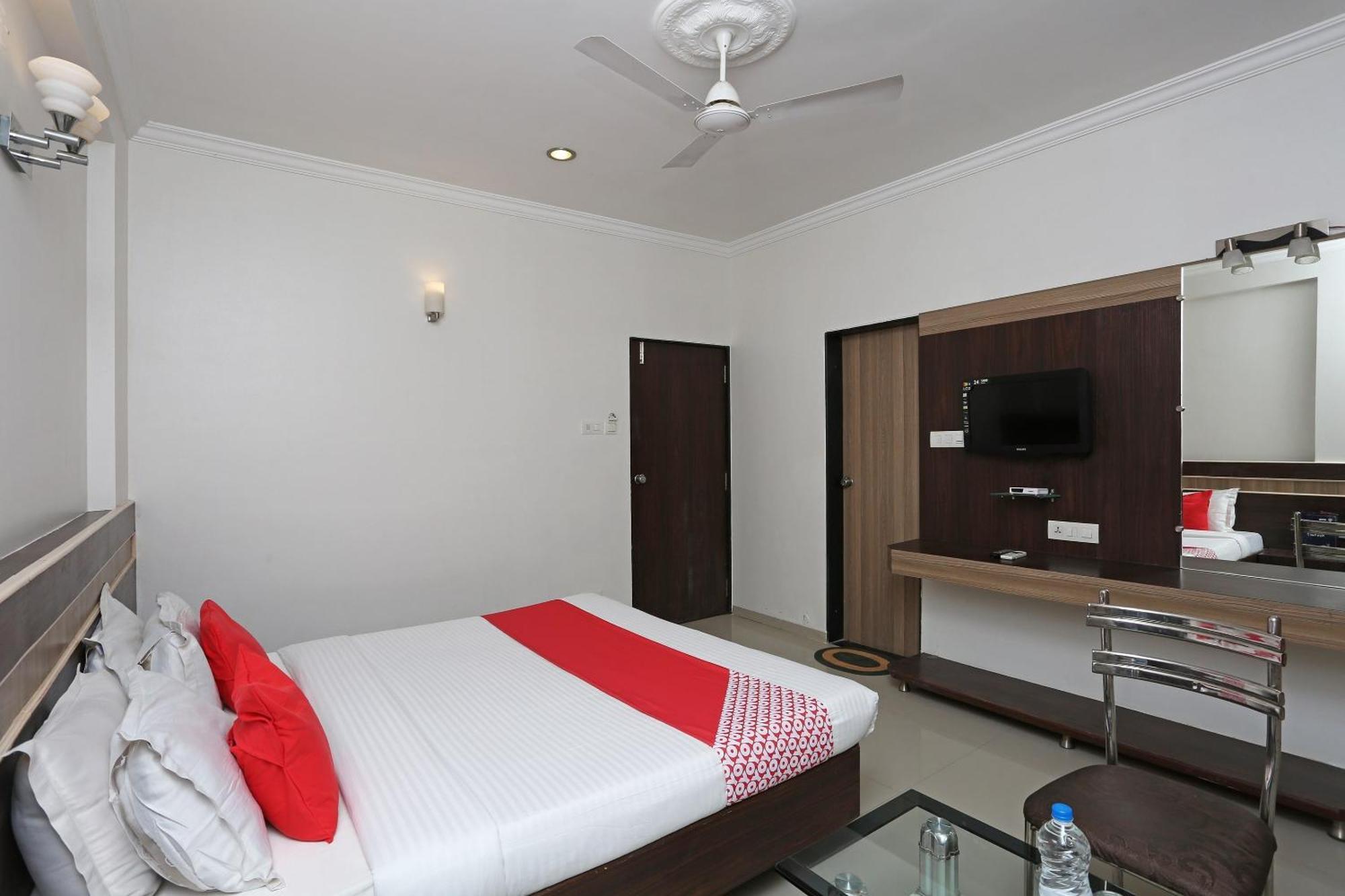 Spot On Hotel Sai Pancham Shirdi Luaran gambar