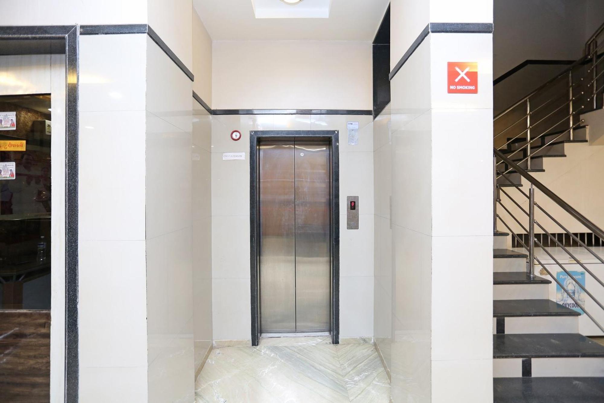 Spot On Hotel Sai Pancham Shirdi Luaran gambar